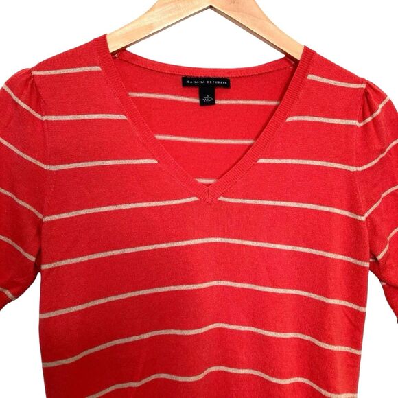 Banana Republic Silk Blend V-Neck Sweater S Short Sleeves Red Coral Beige Stripe - Picture 3 of 10